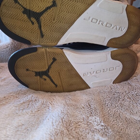 Air Jordan 5 Retro Bronze (136027-416) - Men's sz 13 - Picture 3 of 5